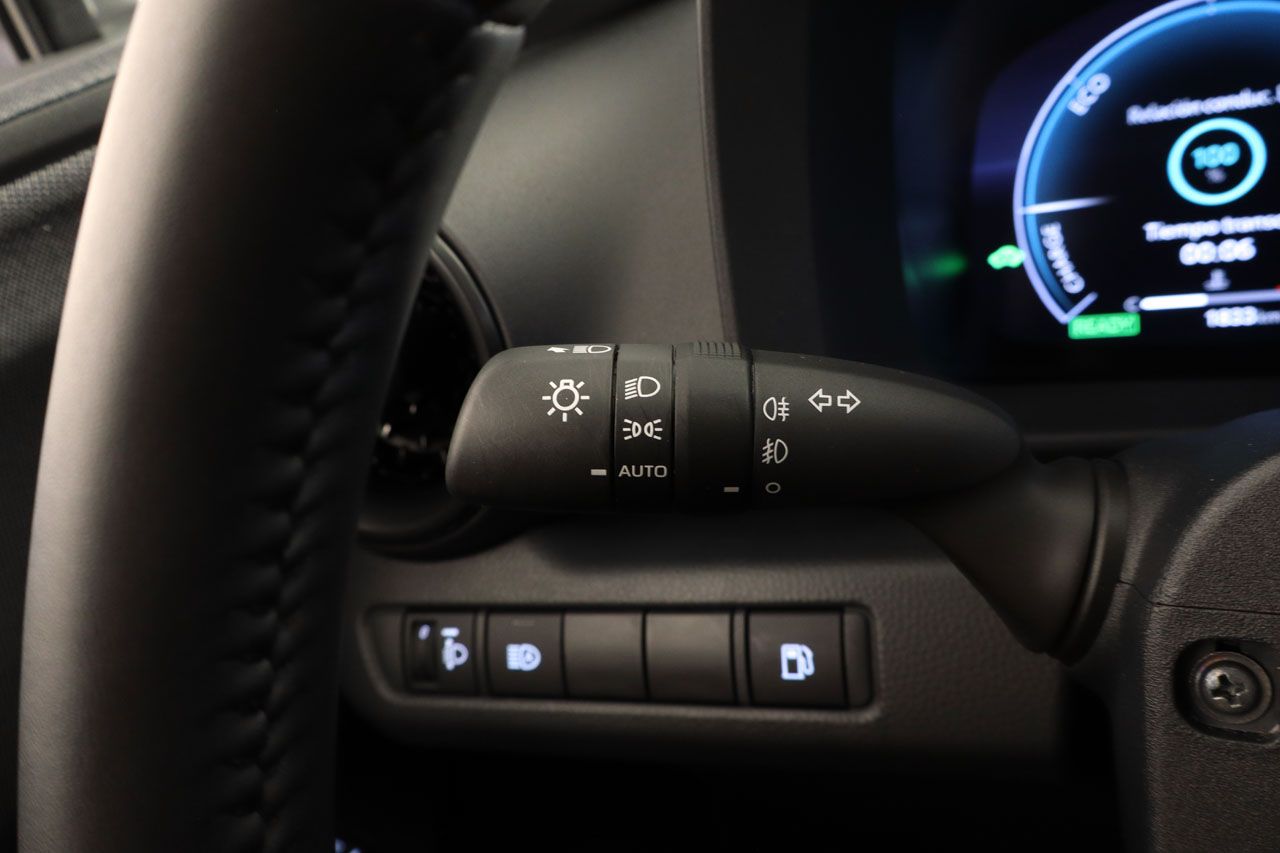 Toyota C-HR 140H Advance 140cv