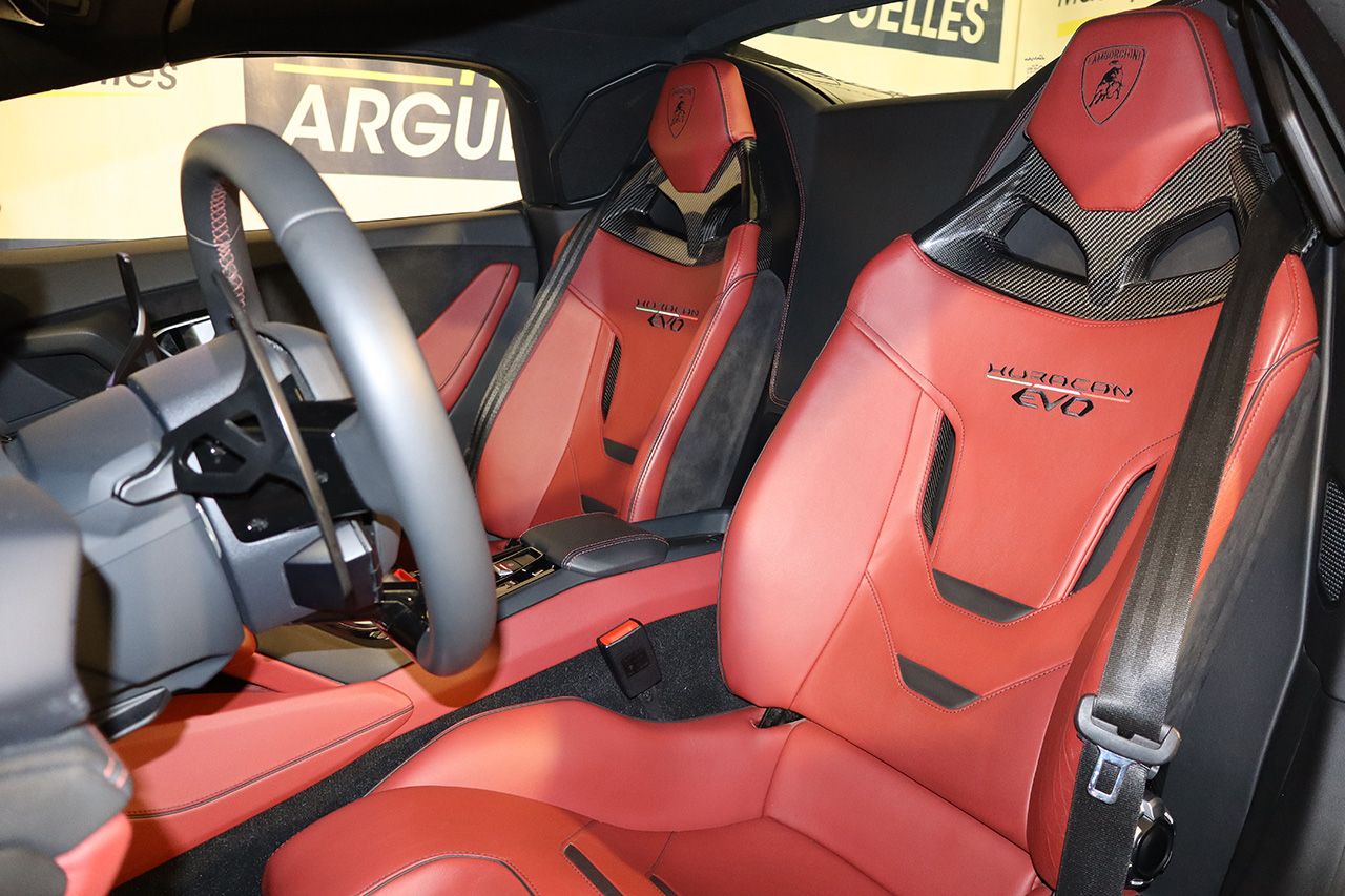 Lamborghini Huracan EVO Spyder V10 Nero Granatus 639cv