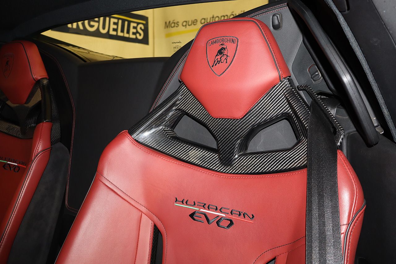 Lamborghini Huracan EVO Spyder V10 Nero Granatus 639cv