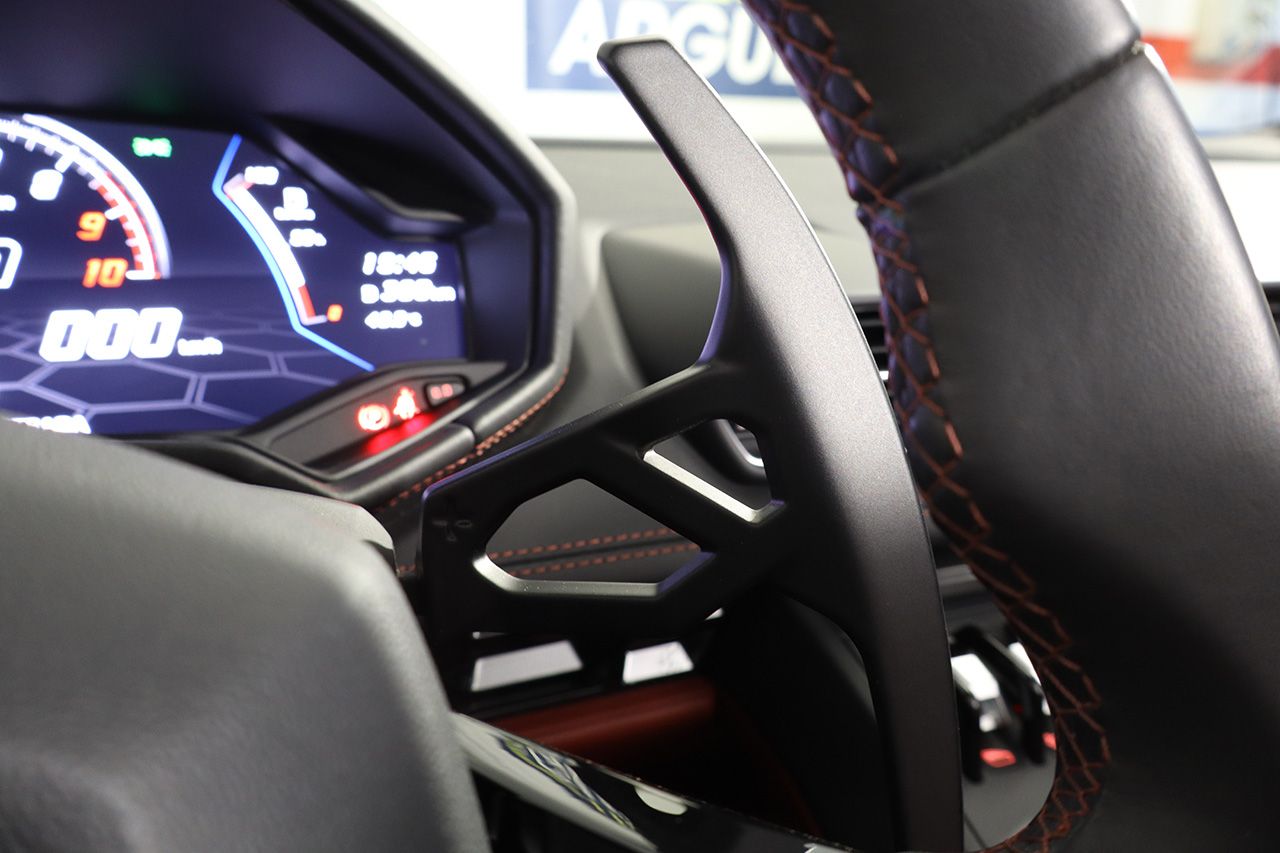 Lamborghini Huracan EVO Spyder V10 Nero Granatus 639cv