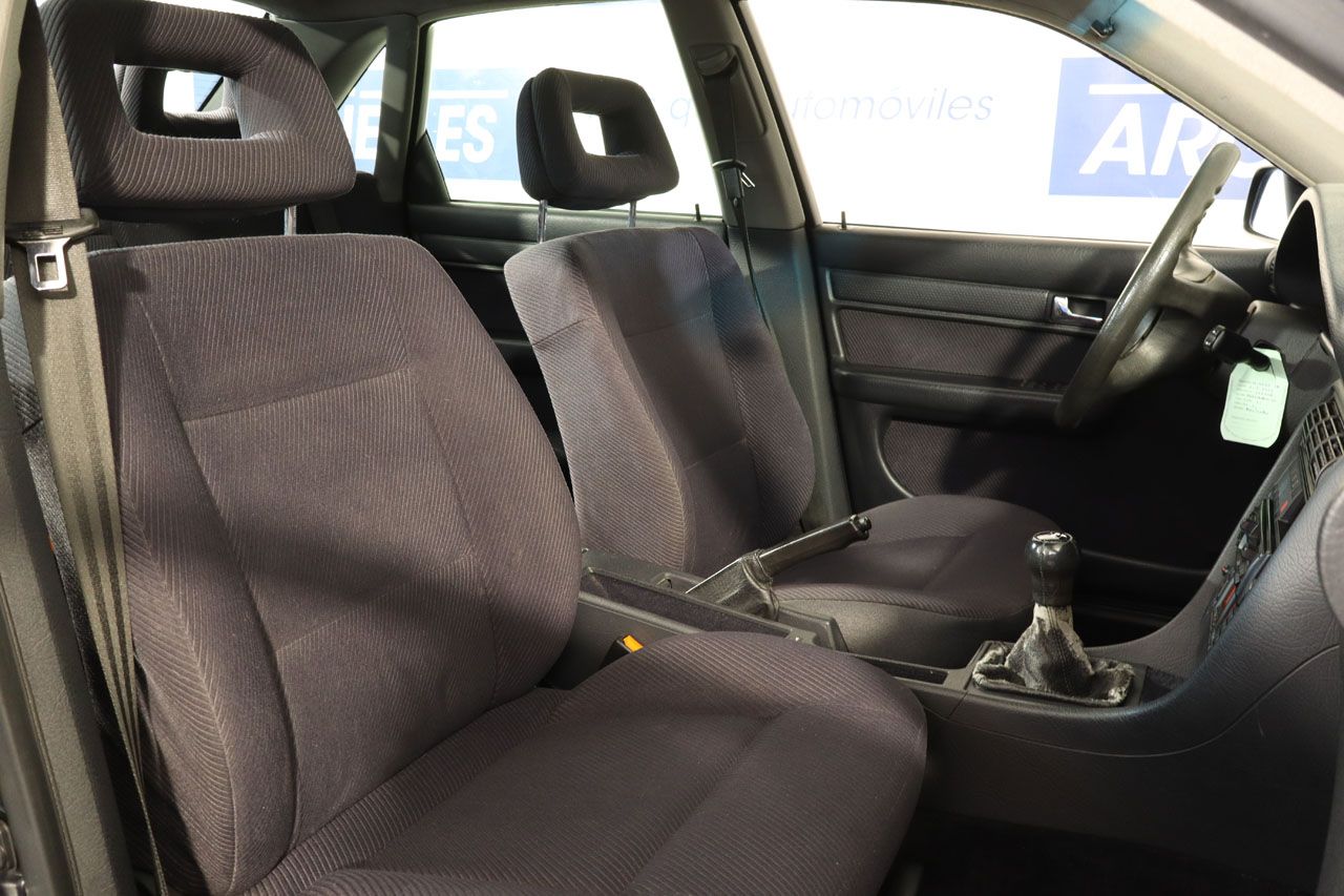 Audi 100 2.6 V6 150cv