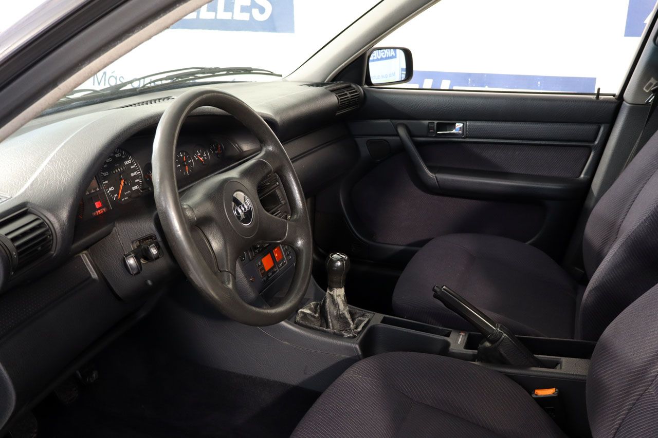 Audi 100 2.6 V6 150cv