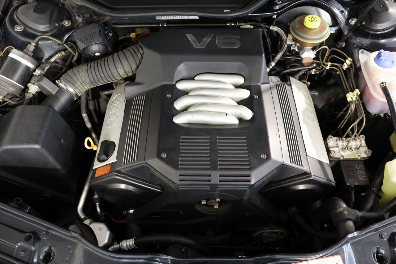 Audi 100 2.6 V6 150cv