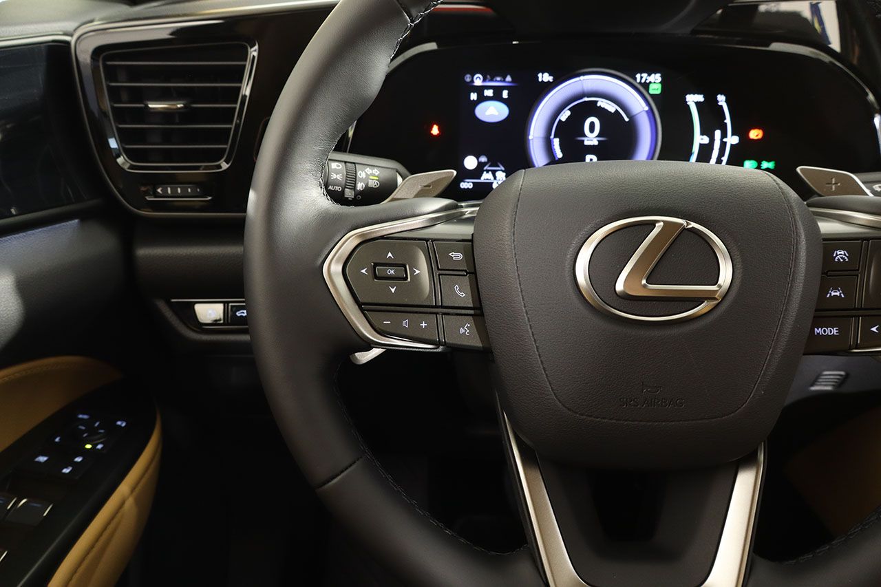 Lexus NX 450H  Premium 4WD NUEVO 309cv