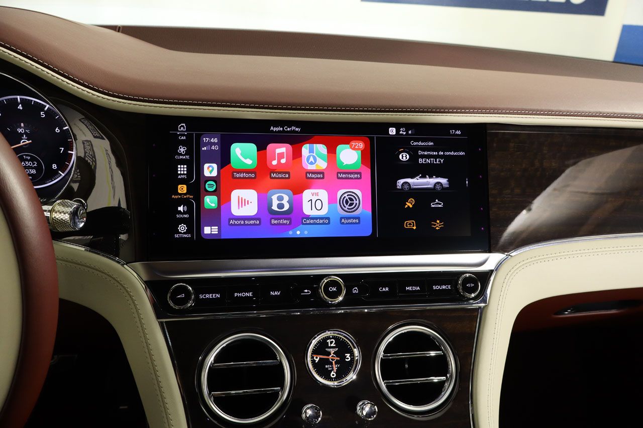 Bentley Continental GTC V8 Mulliner Cabrio 549cv