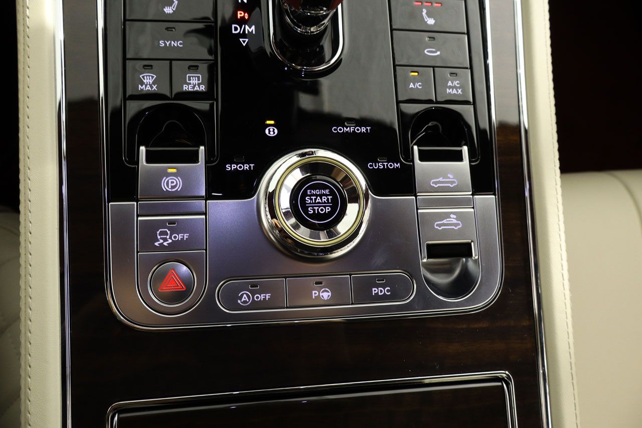 Bentley Continental GTC V8 Mulliner Cabrio 549cv