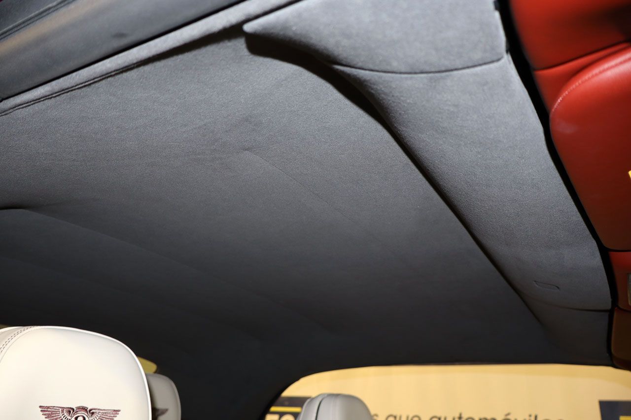 Bentley Continental GTC V8 Mulliner Cabrio 549cv