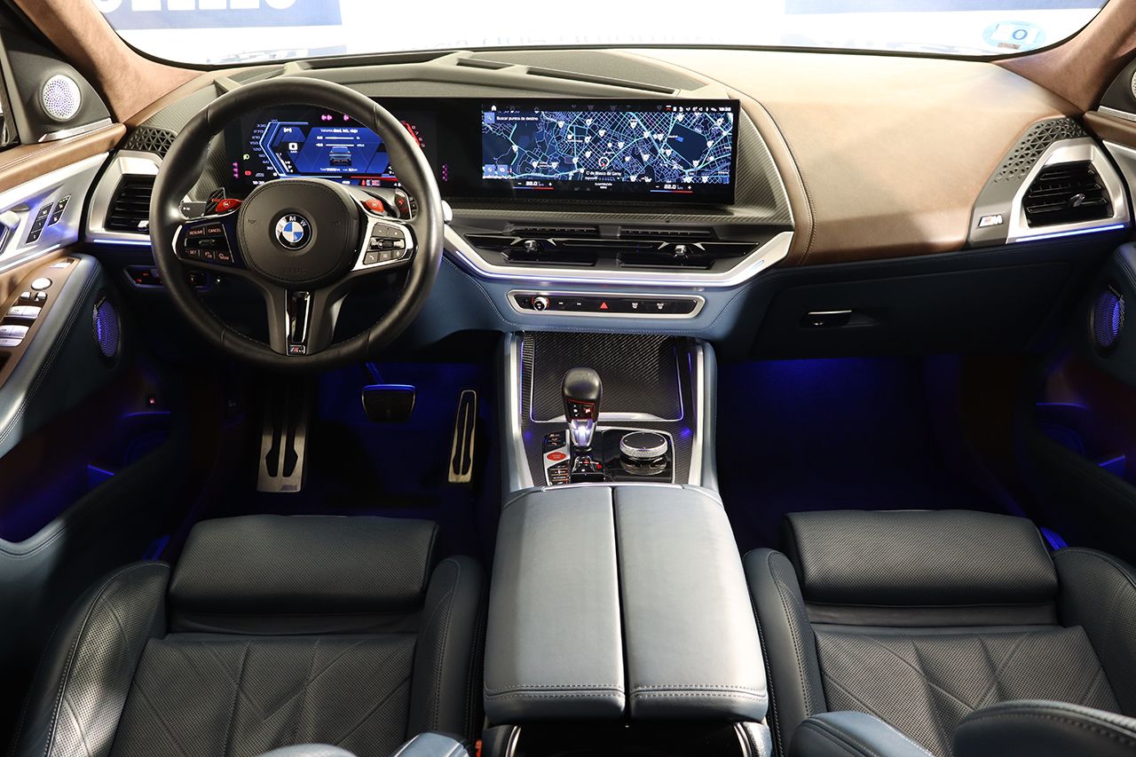 BMW XM 4.4 PHEV 653cv