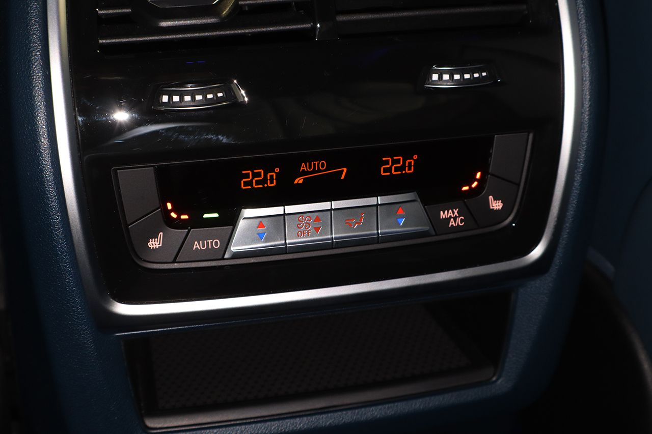 BMW XM 4.4 PHEV 653cv