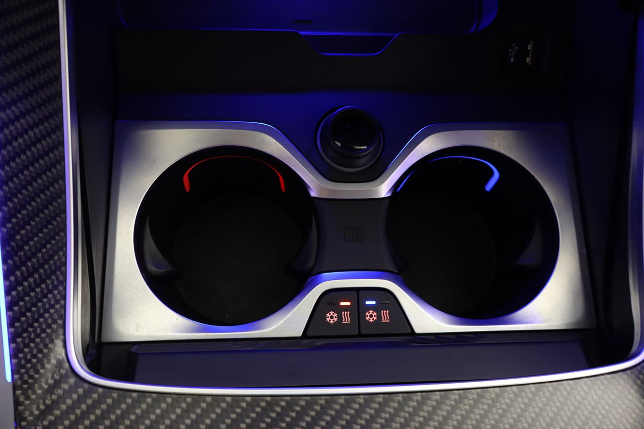 BMW XM 4.4 PHEV 653cv