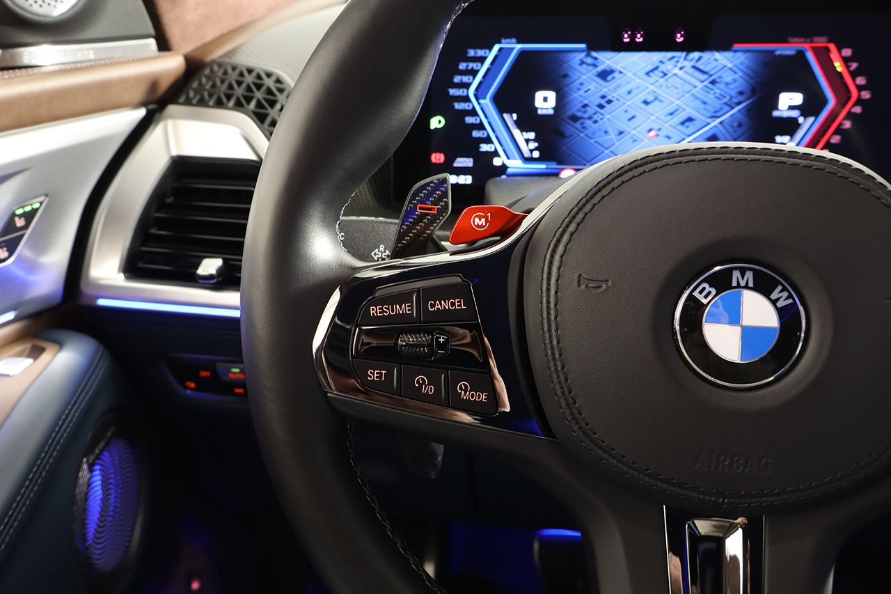 BMW XM 4.4 PHEV 653cv