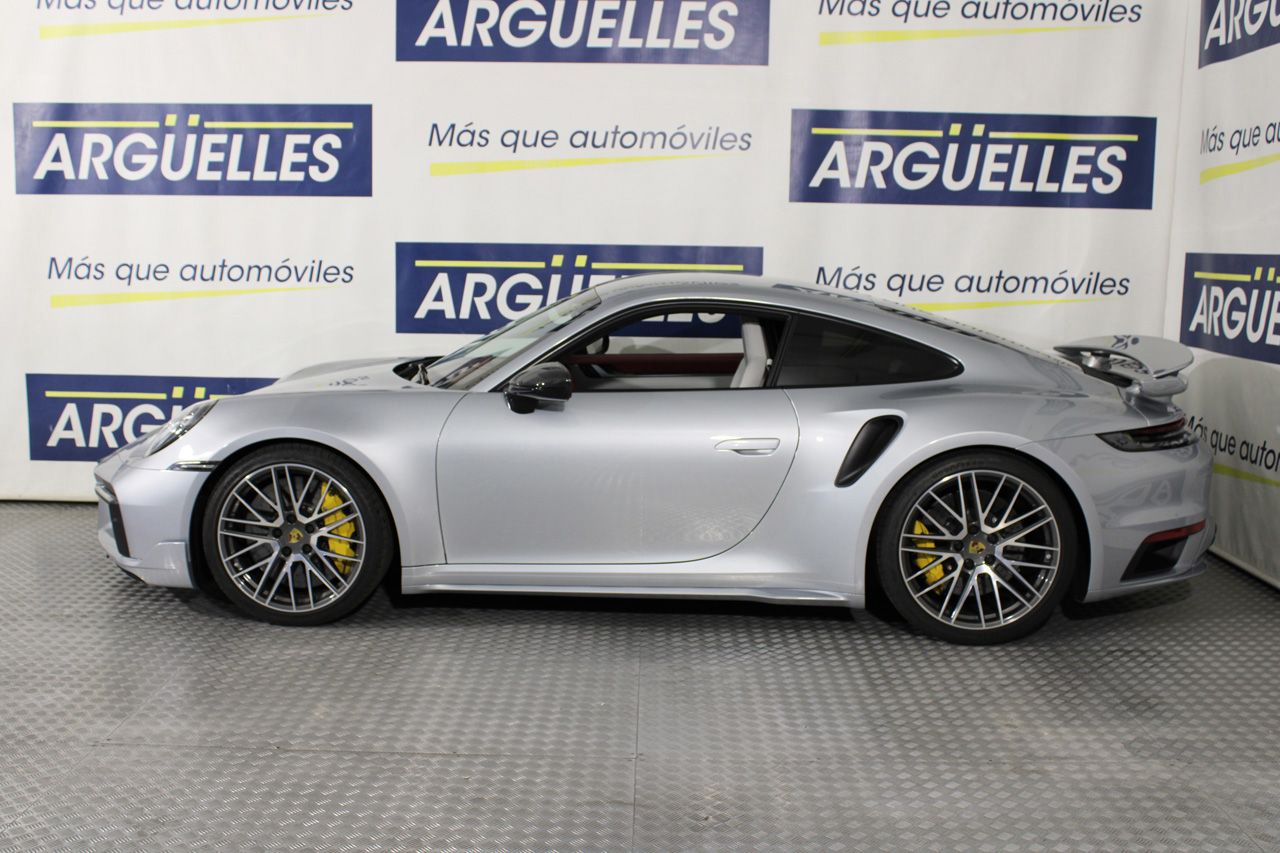 Porsche 911 Turbo S SportDesign 650cv