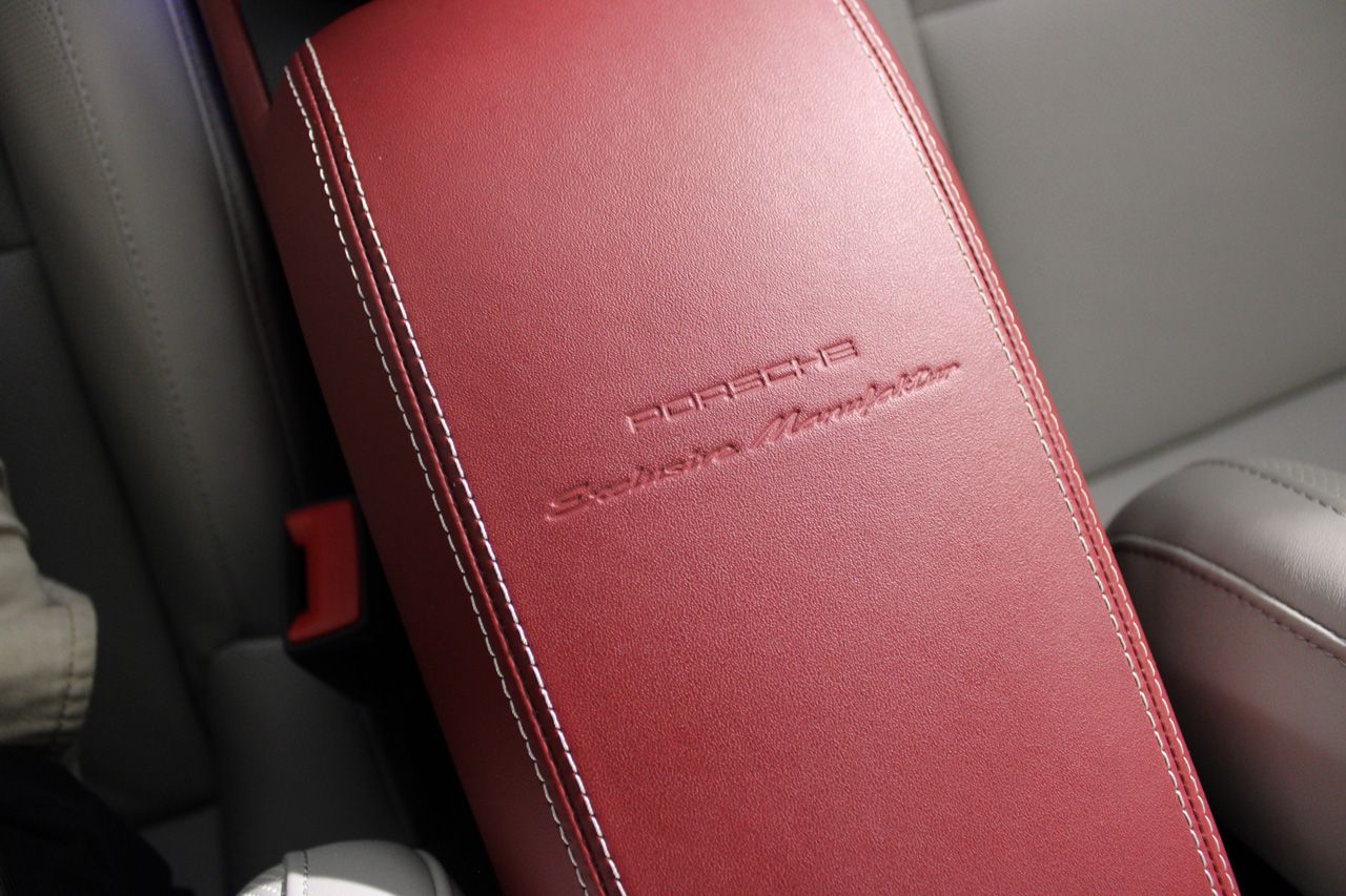 Porsche 911 Turbo S SportDesign 650cv