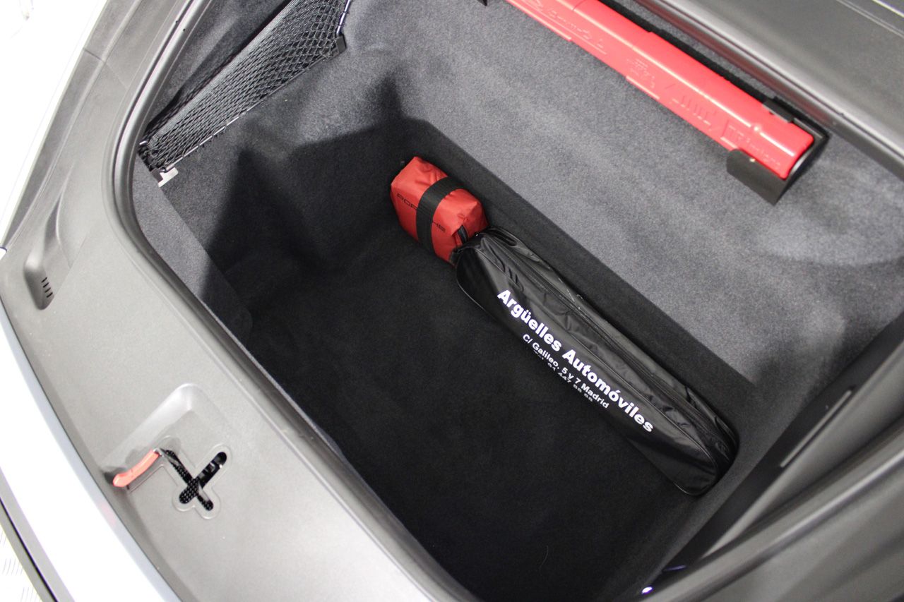 Porsche 911 Turbo S SportDesign 650cv