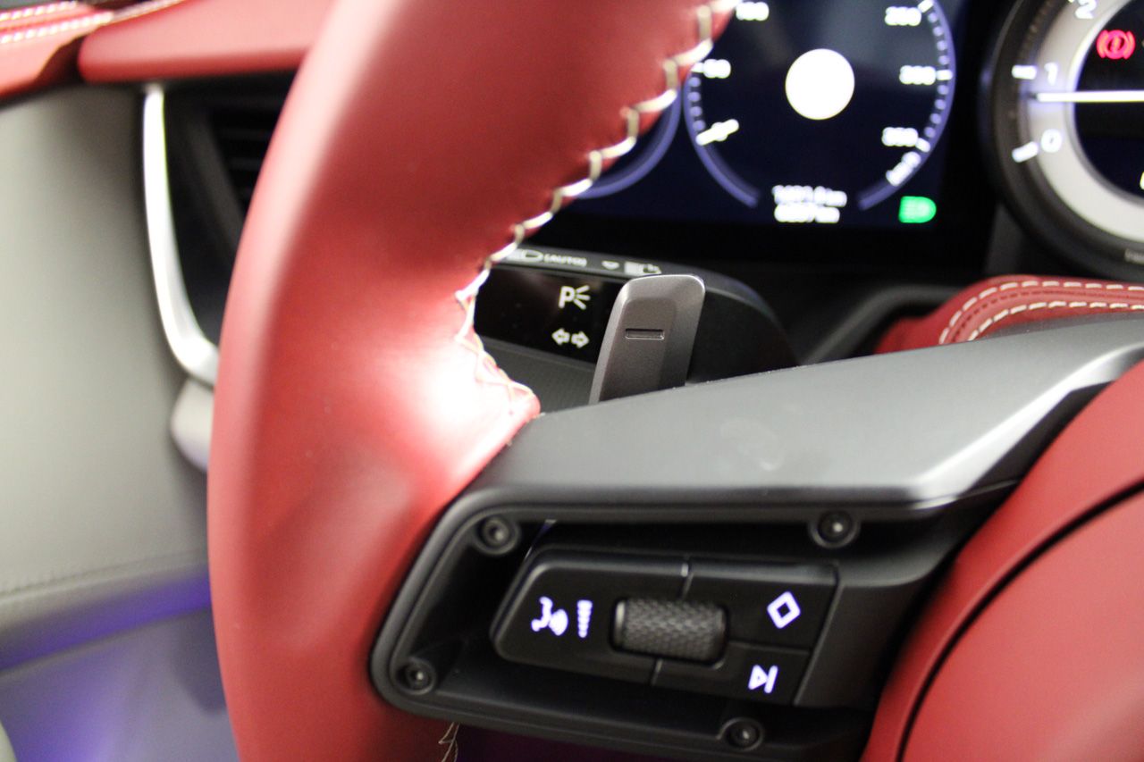 Porsche 911 Turbo S SportDesign 650cv