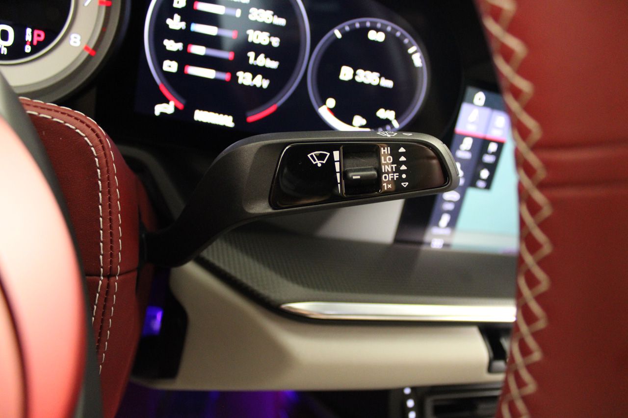 Porsche 911 Turbo S SportDesign 650cv