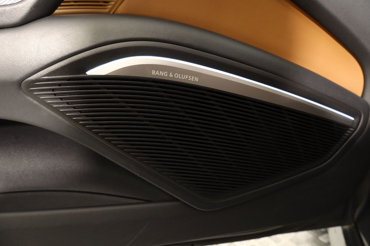 Audi TT Coupe 2.0 TFSI S Line Quattro 230cv S tronic