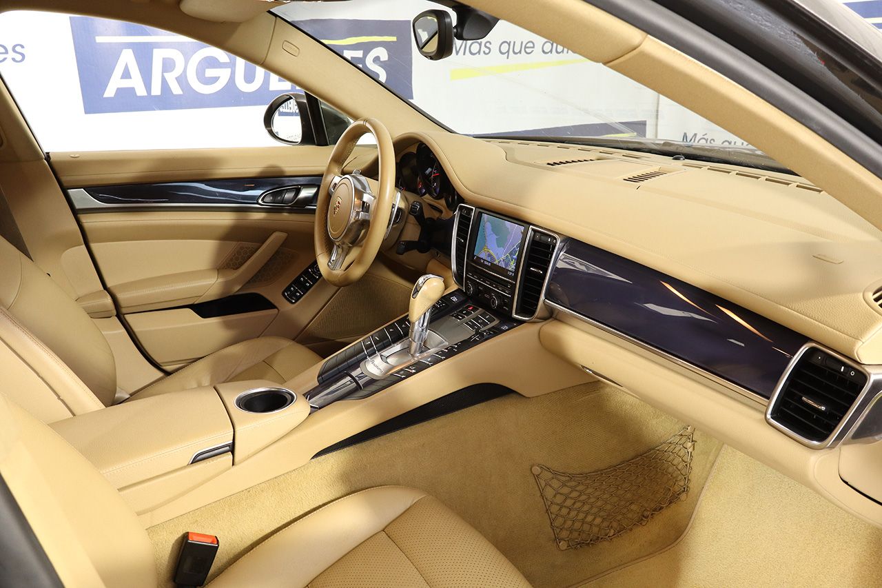 Porsche Panamera 3.0 TD 250cv