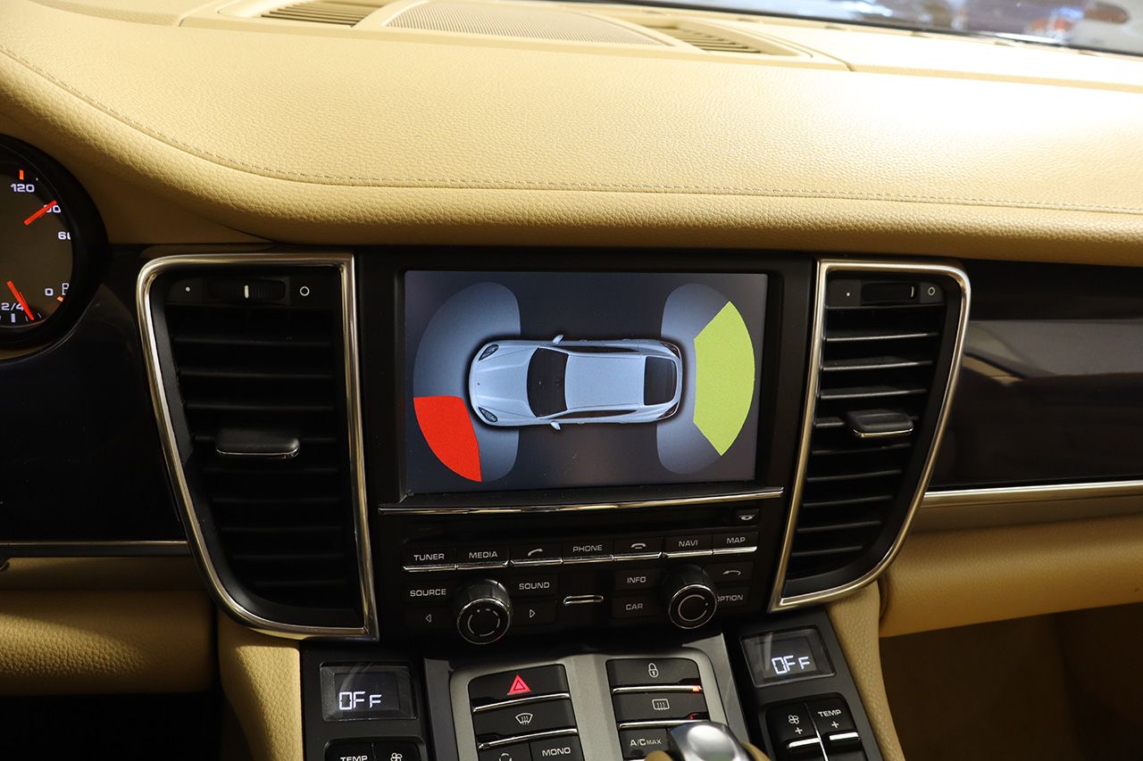 Porsche Panamera 3.0 TD 250cv