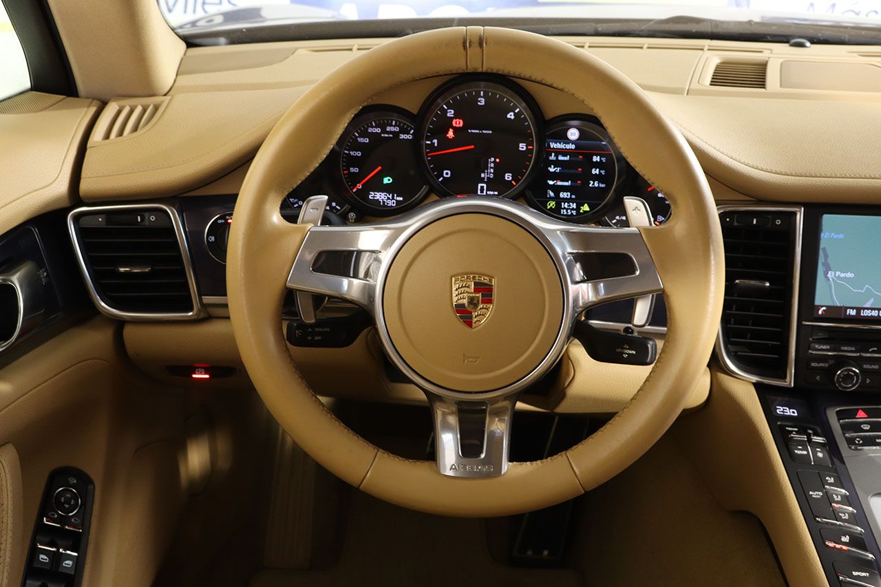 Porsche Panamera 3.0 TD 250cv