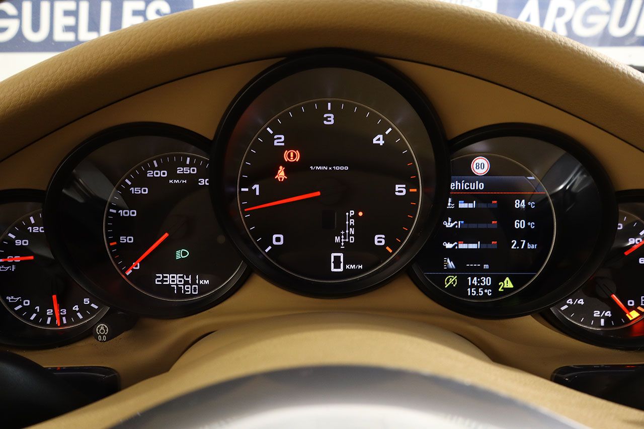 Porsche Panamera 3.0 TD 250cv