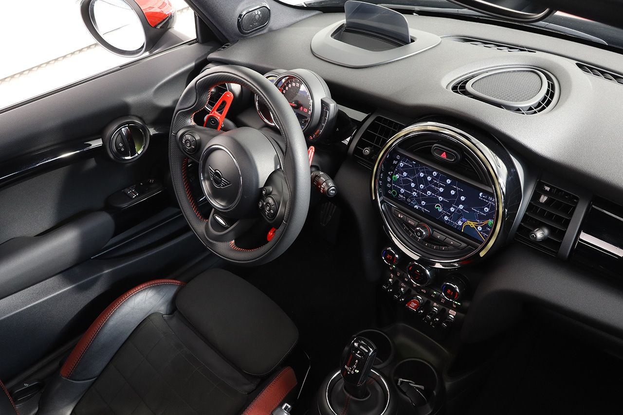 Mini John Cooper Works AUT 230cv