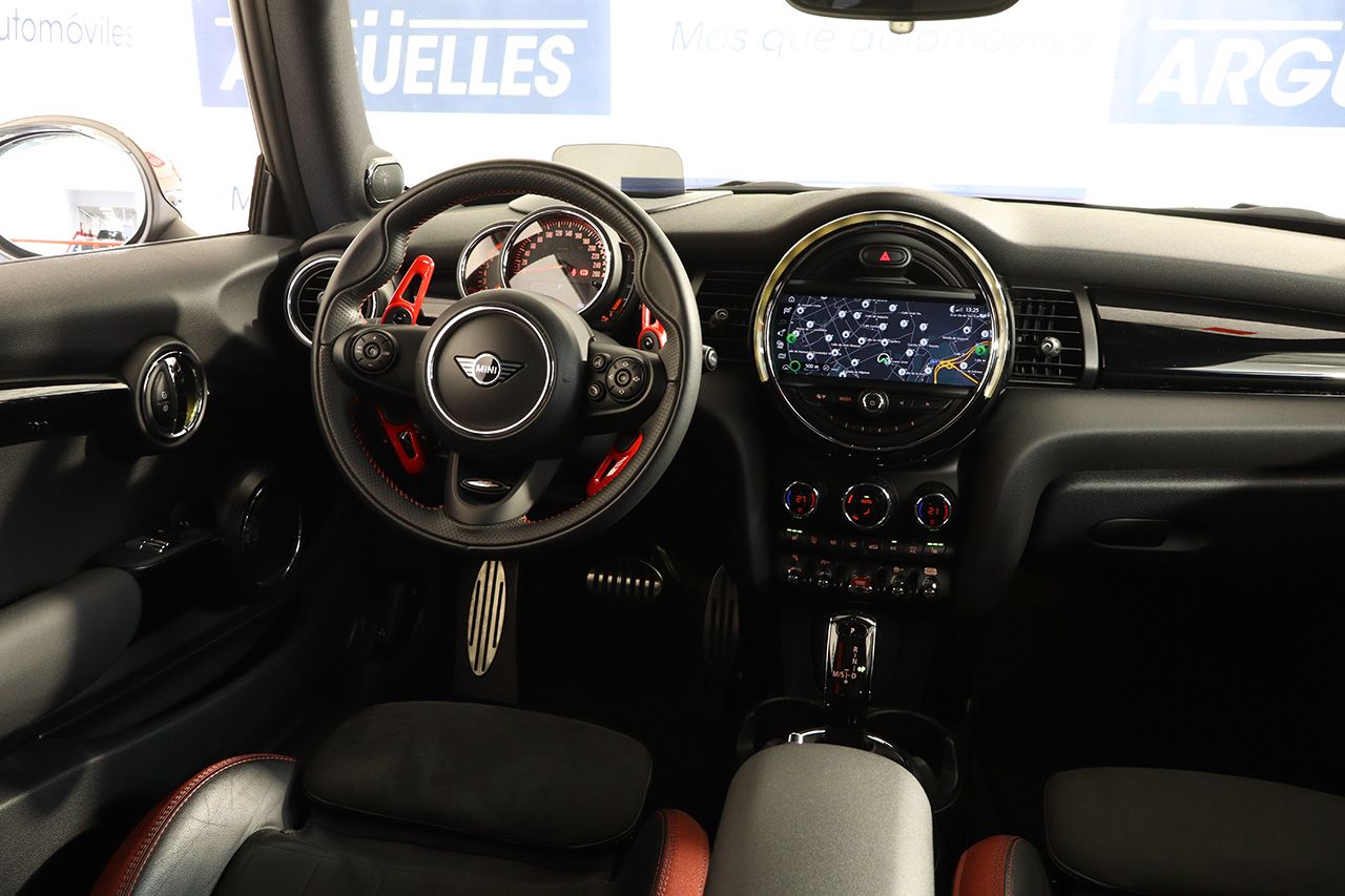 Mini John Cooper Works AUT 230cv