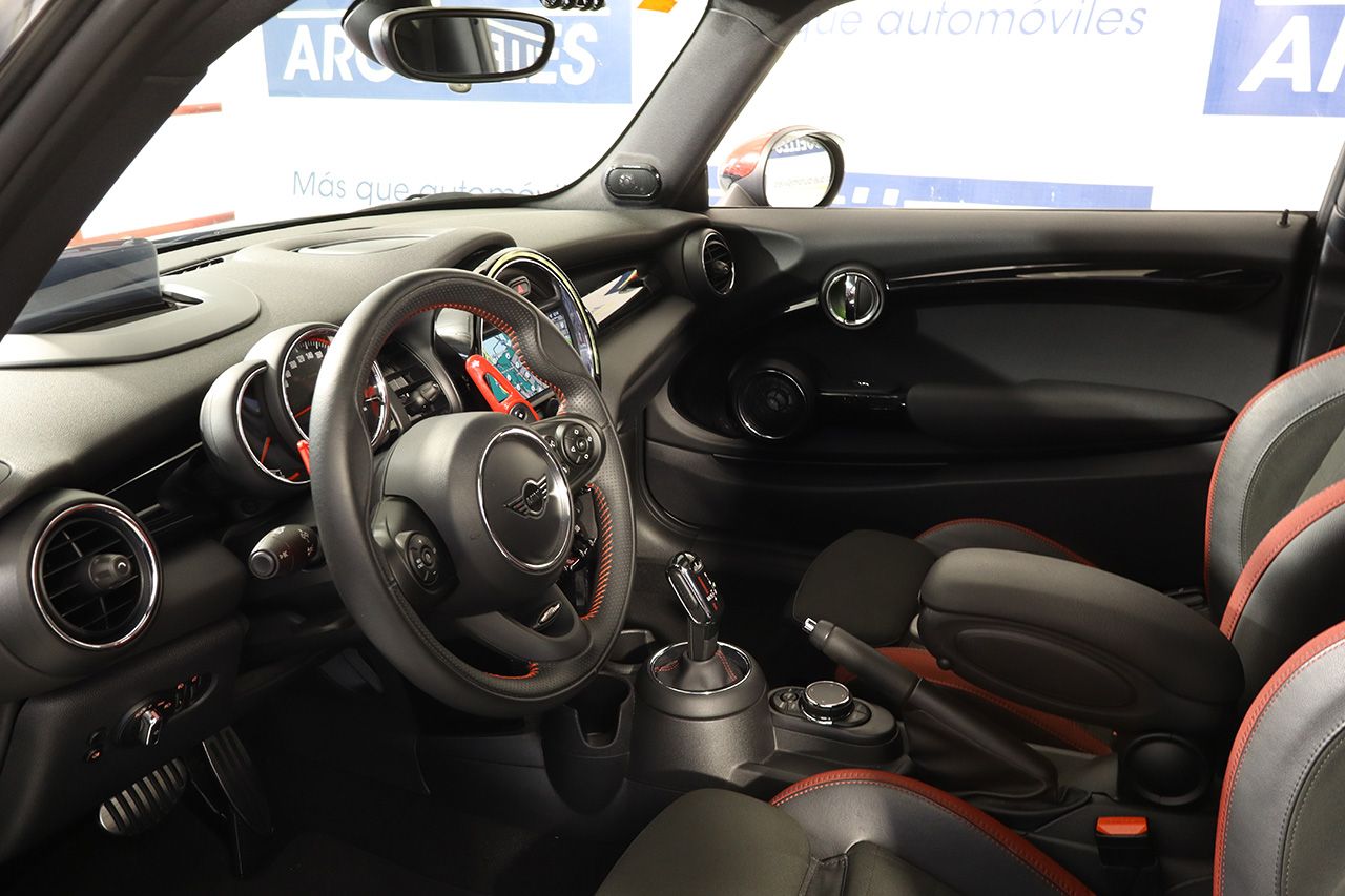 Mini John Cooper Works AUT 230cv