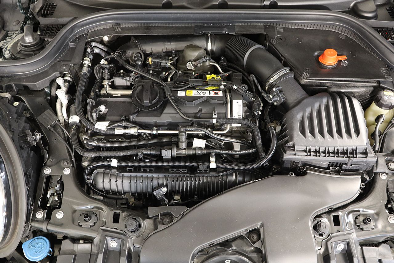 Mini John Cooper Works AUT 230cv