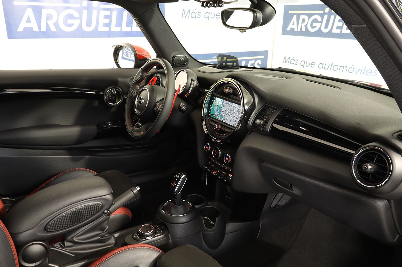 Mini John Cooper Works AUT 230cv