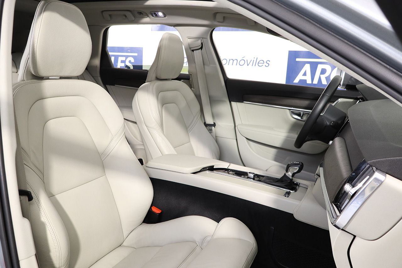 Volvo V90 Cross Country 2.0 Pro AWD T5 Aut