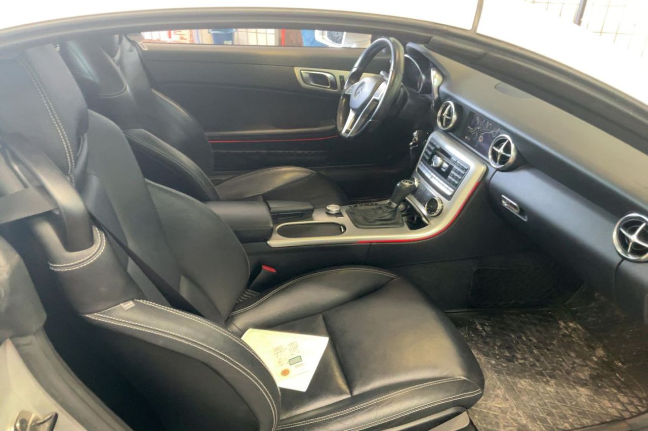 Mercedes Benz SLK 200 BlueEfficiency 184cv AUT