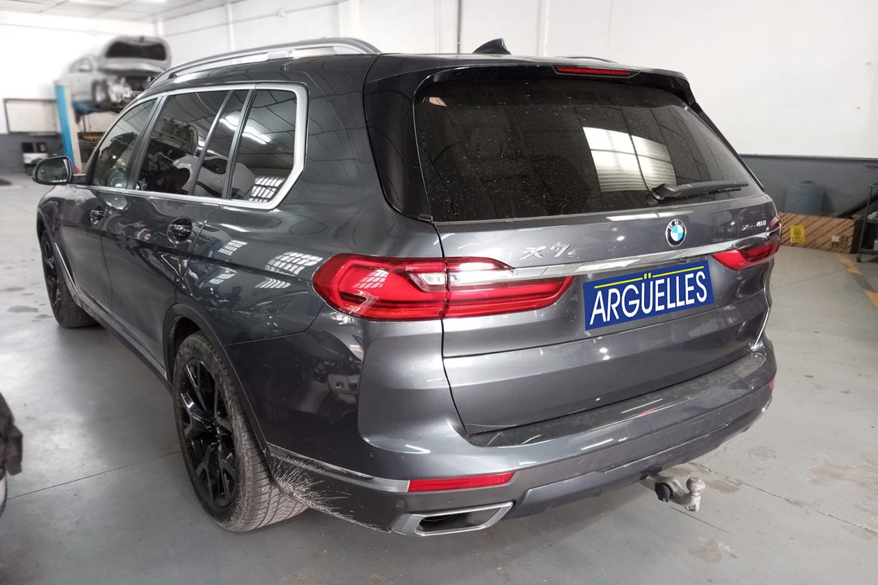 BMW X7 xDrive40i