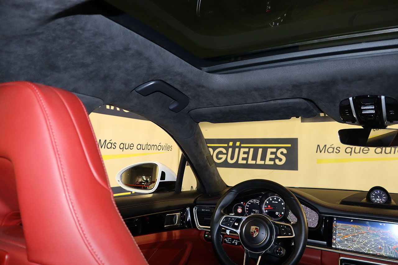 Porsche Panamera Turbo 550cv