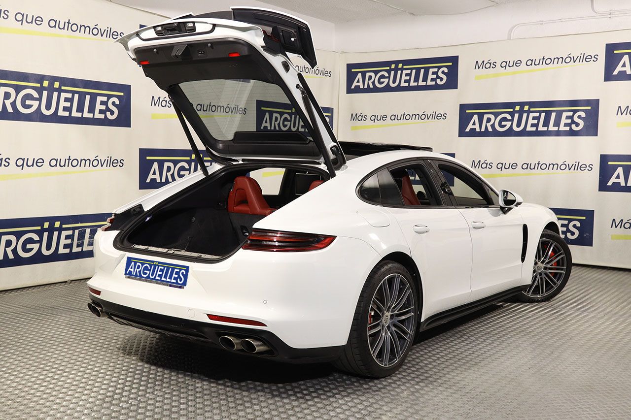 Porsche Panamera Turbo 550cv