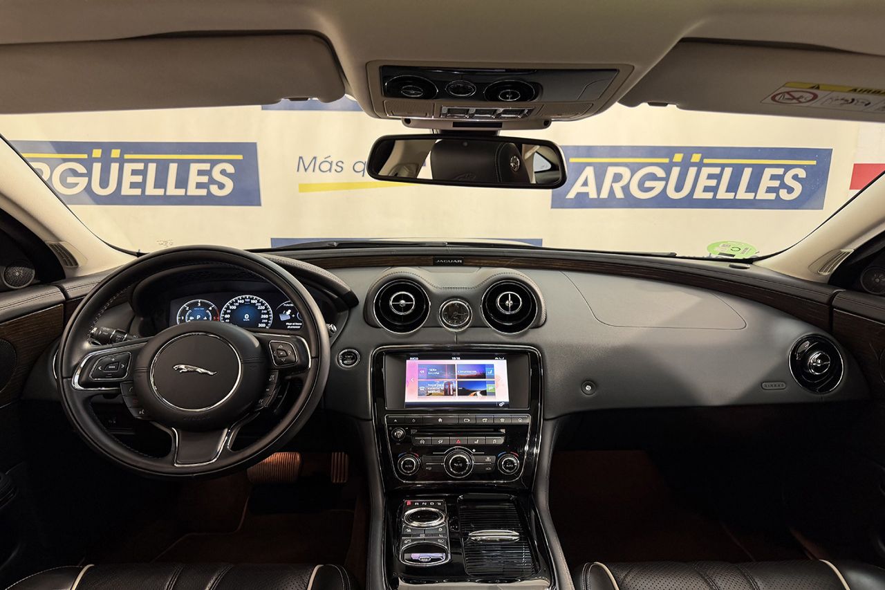 Jaguar XJ 3.0 V6 Luxury 300cv AUT