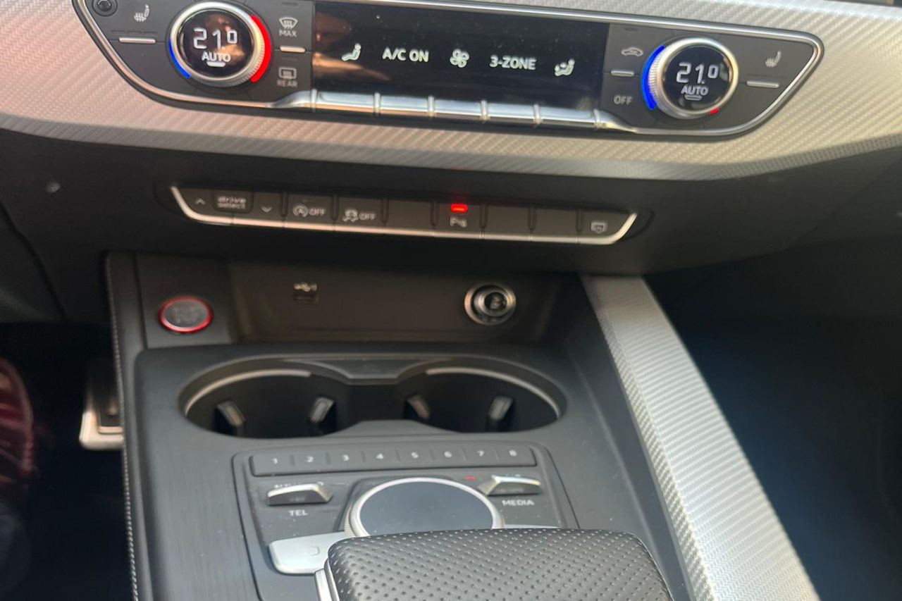 Audi RS4 Avant 2.9 TFSI Quattro 450cv