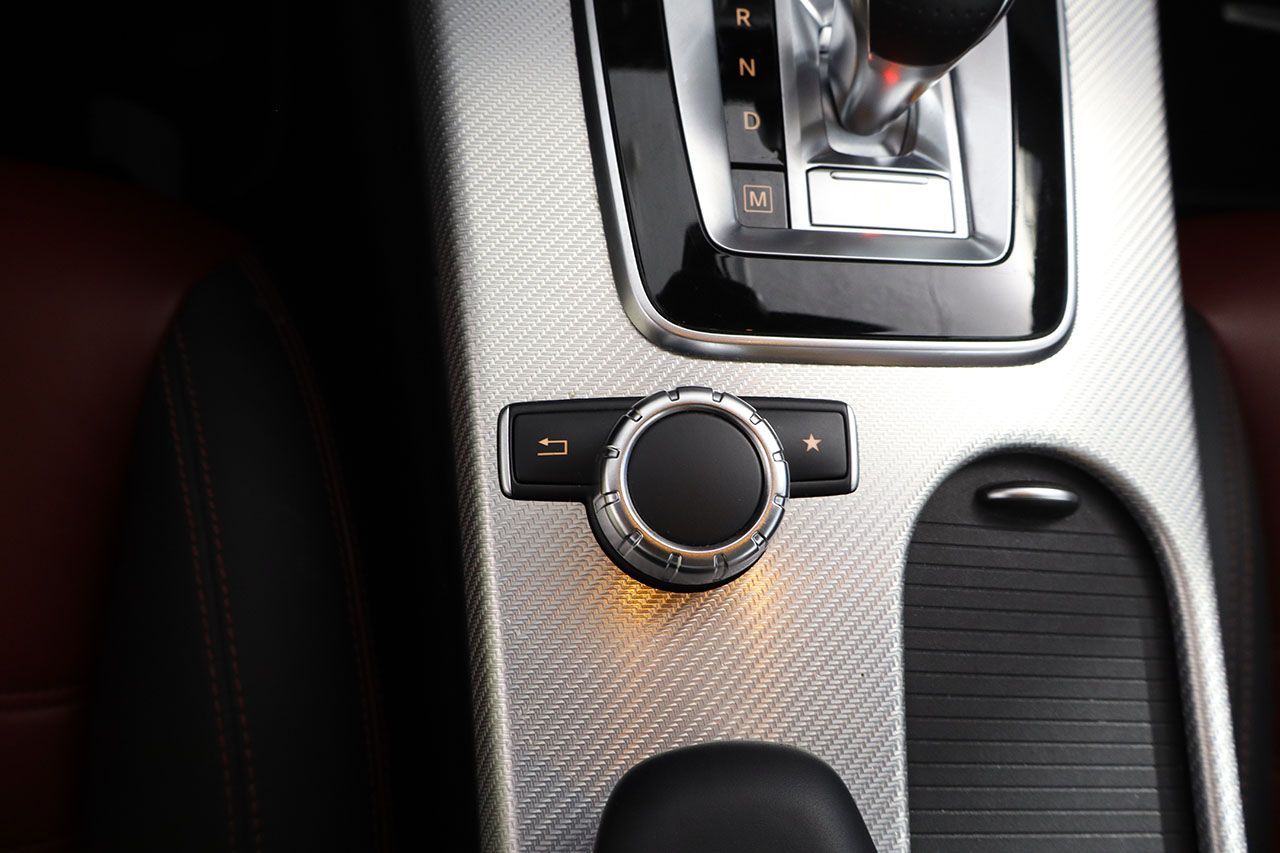 Mercedes Benz SLC 300 245cv