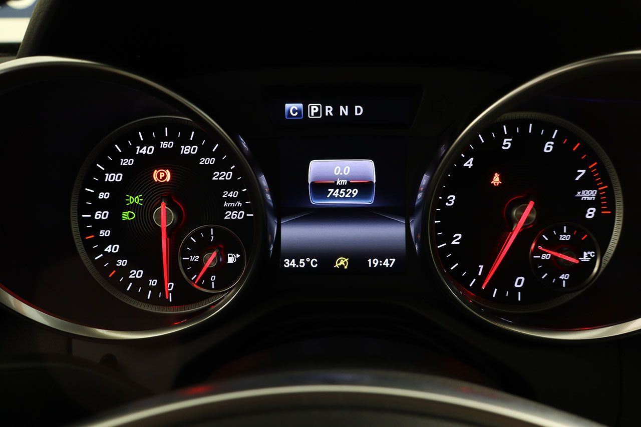 Mercedes Benz SLC 300 245cv