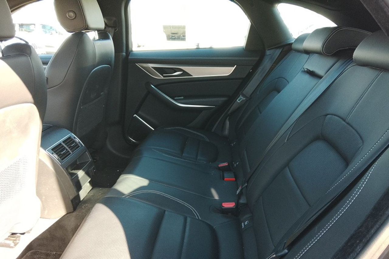 Jaguar F PACE 2.0 I4 PHEV R Dynamic AWD Auto 404cv