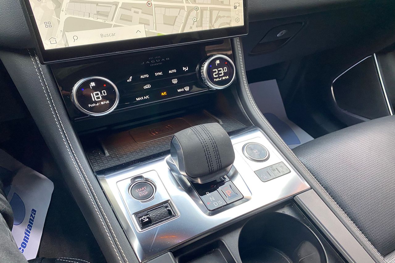 Jaguar F PACE 2.0 I4 PHEV R Dynamic AWD Auto 404cv