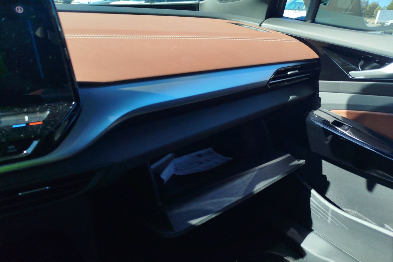 Volkswagen ID4 Pro 174cv