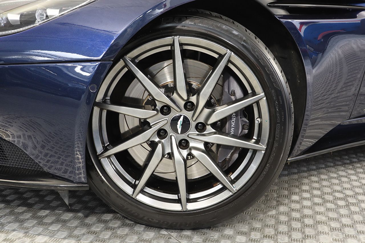 Aston Martin DB11 Volante 510cv