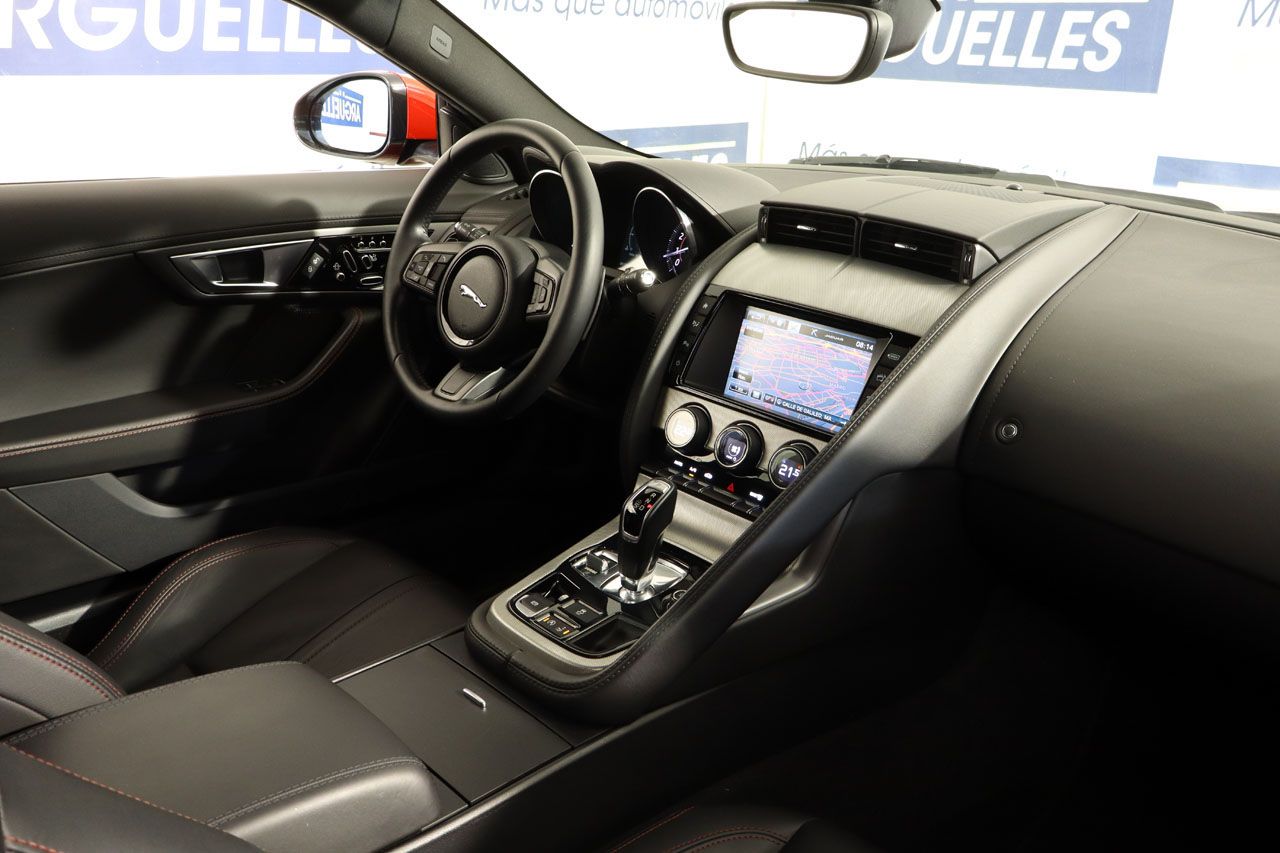 Jaguar F TYPE Coupe 3.0 V6 Auto 340cv