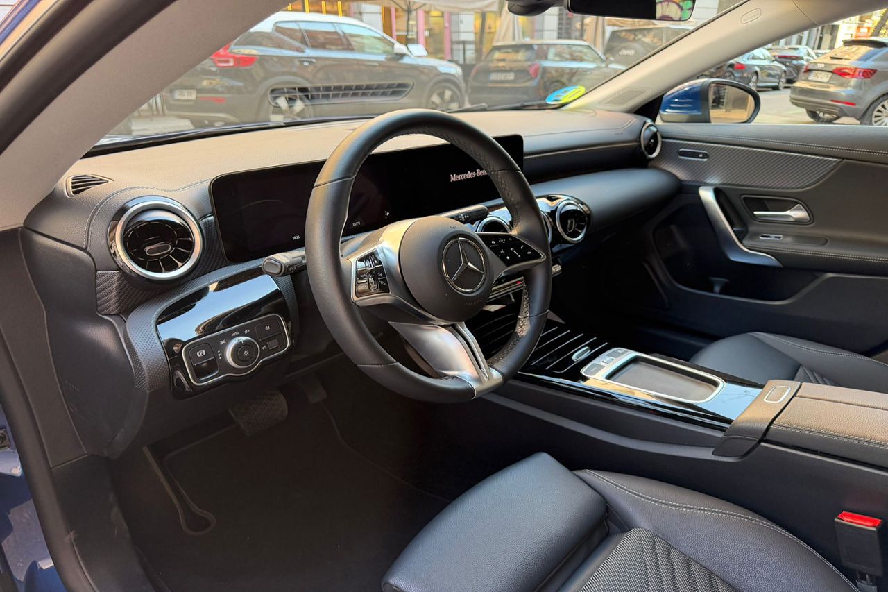 Mercedes Benz CLA 200 163cv AUT