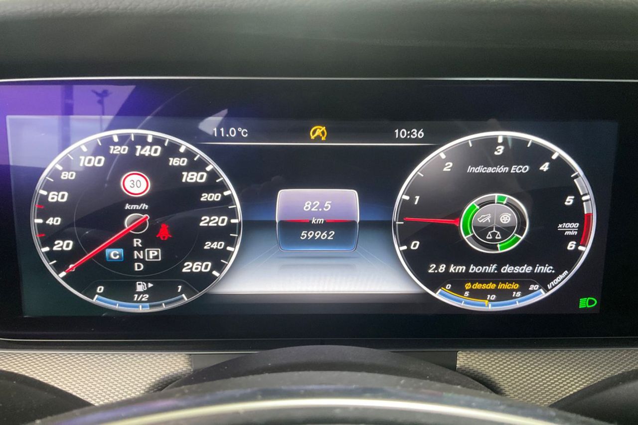 Mercedes Benz E 350 d AMG Line 258cv