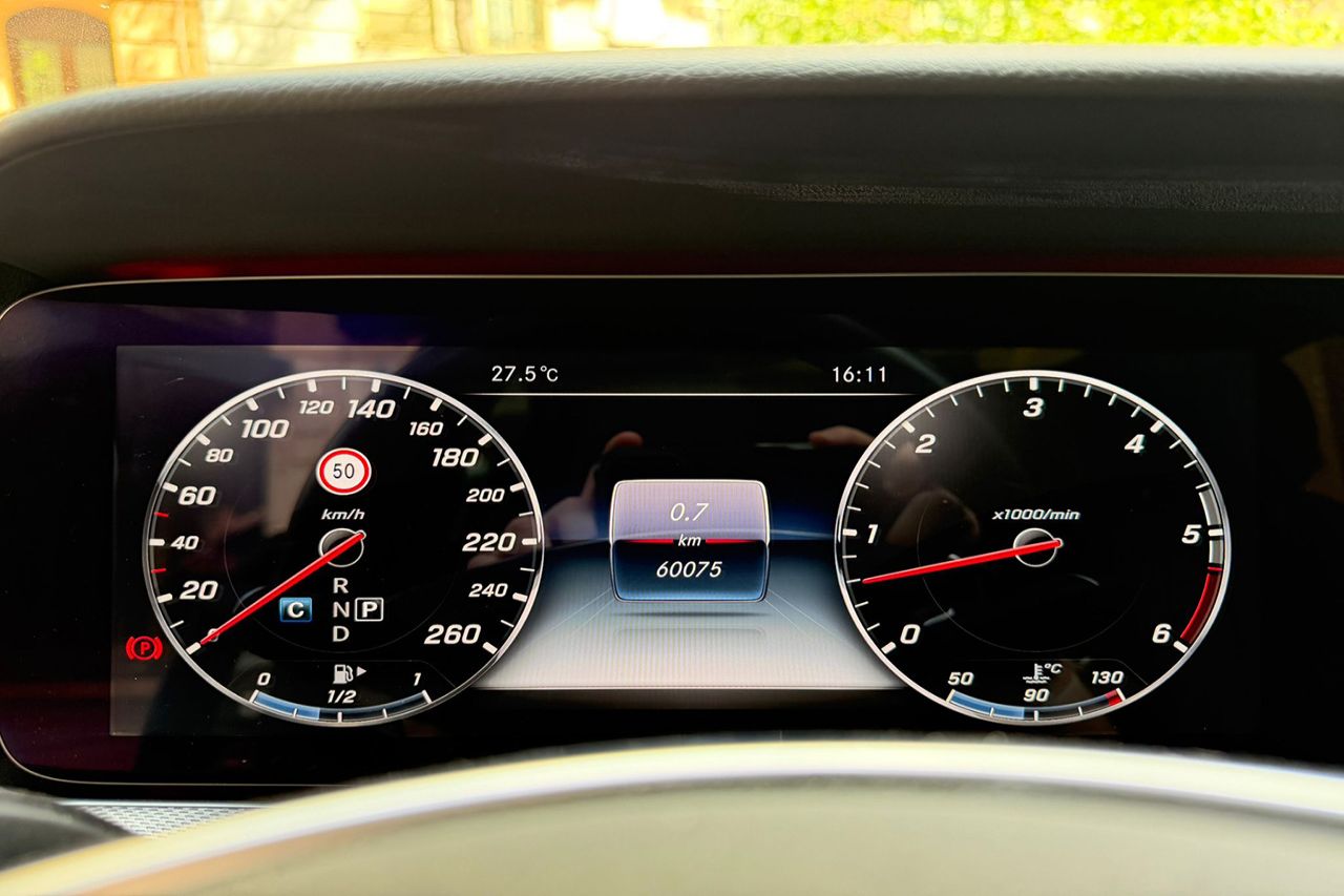 Mercedes Benz E 350 d AMG Line 258cv