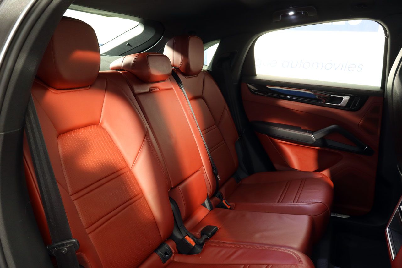 Porsche Cayenne Coupe Cayenne E Hybrid 462cv