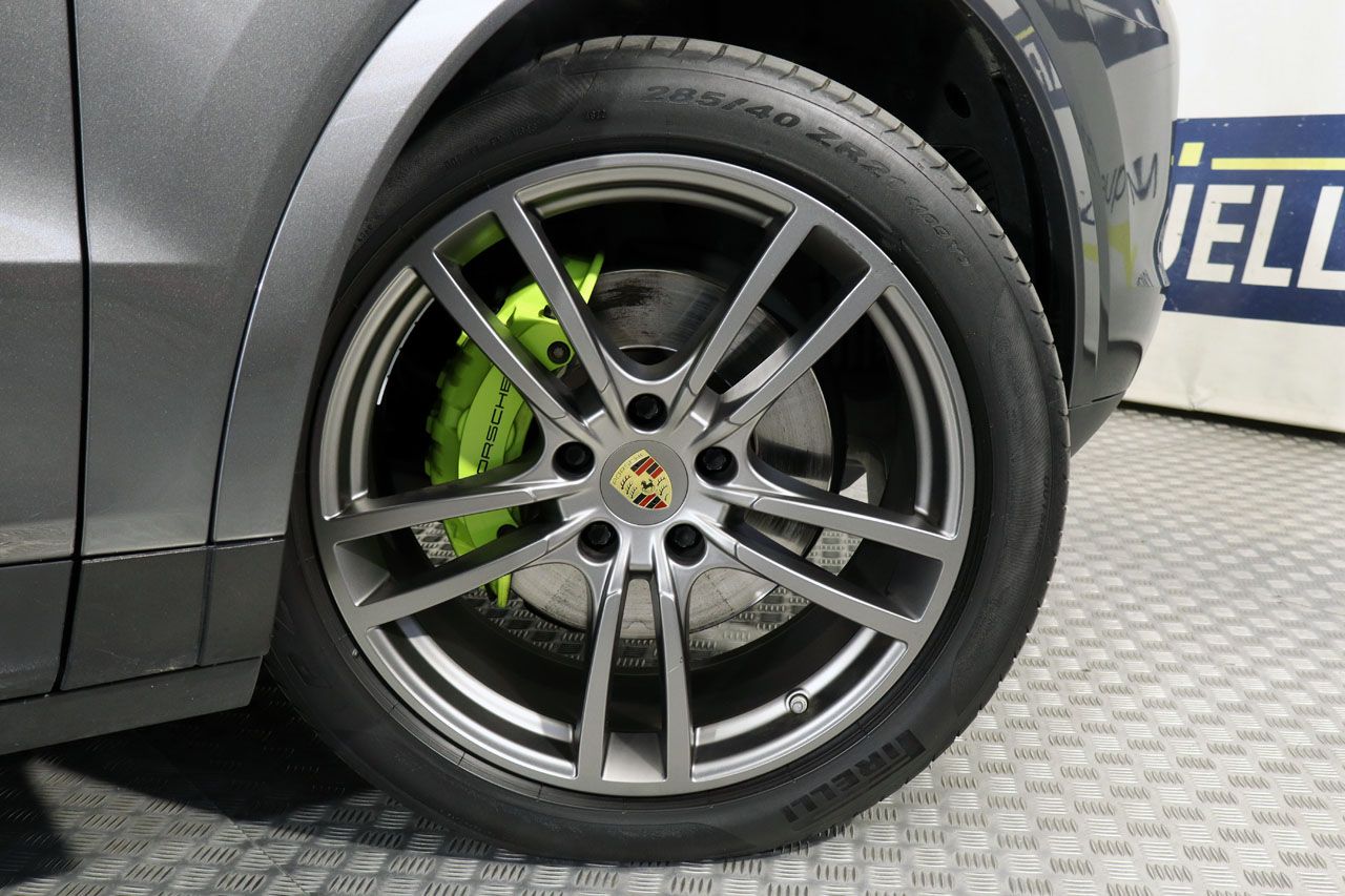 Porsche Cayenne Coupe Cayenne E Hybrid 462cv
