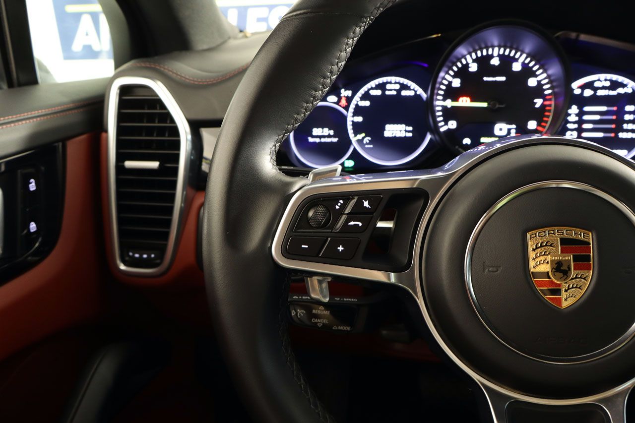 Porsche Cayenne Coupe Cayenne E Hybrid 462cv